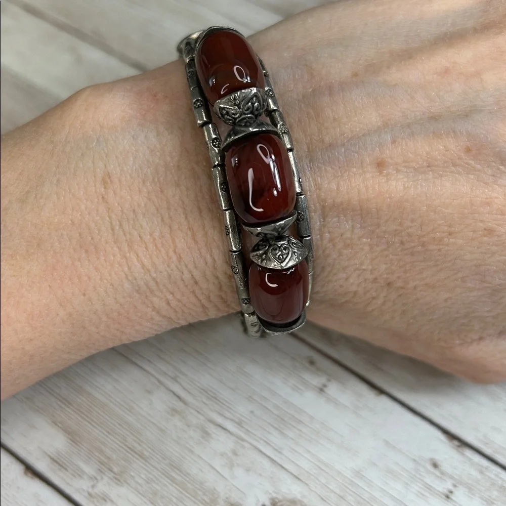 Elegant Silver Carnelian Bracelet